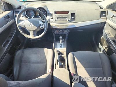Zdjęcie 8 z 12 samochodu: 2009 MITSUBISHI LANCER ES/ES SPORT VIN:JA3AU26U89U040782 - miniatura