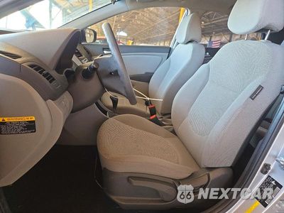 Zdjęcie 7 z 12 samochodu: 2014 HYUNDAI ACCENT GLS VIN:KMHCT4AE1EU742585 - miniatura