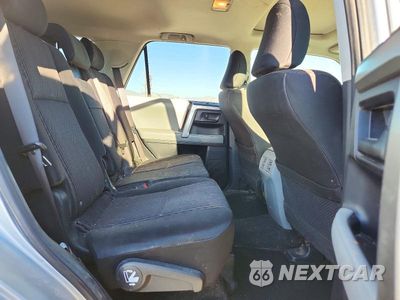 Zdjęcie 11 z 13 samochodu: 2013 TOYOTA 4RUNNER SR5 VIN:JTEBU5JR1D5118795 - miniatura