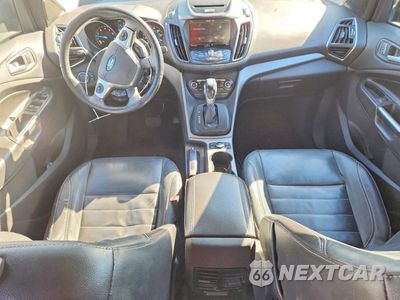Zdjęcie 8 z 12 samochodu: 2014 FORD ESCAPE SE VIN:1FMCU9G97EUC75998 - miniatura