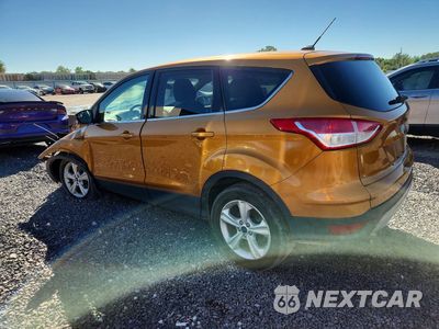 Drugie zdjęcie samochodu z przodu: 2016 FORD ESCAPE SE VIN:1FMCU9GXXGUC01010 - miniatura