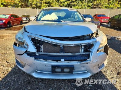 Piąte zdjęcie samochodu w środku: 2014 NISSAN ALTIMA 2.5 VIN:1N4AL3AP2EC100413 - miniatura