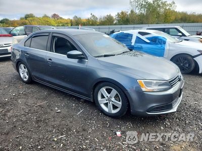 Czwarte zdjęcie samochodu z boku: 2014 VOLKSWAGEN JETTA TDI VIN:3VW3L7AJ3EM328356 - miniatura