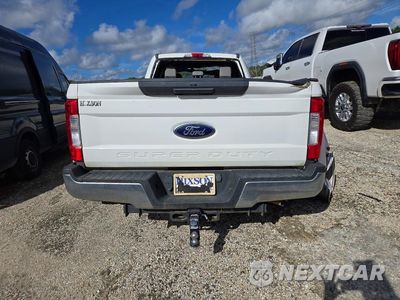 Zdjęcie 6 z 12 samochodu: 2019 FORD F350 SUPER DUTY VIN:1FT8W3CT1KEC66075 - miniatura