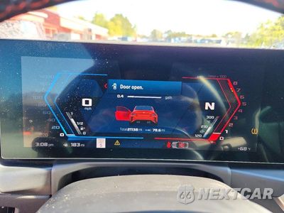 Zdjęcie 9 z 13 samochodu: 2023 BMW M2 VIN:3MF13DM07P8D68668 - miniatura