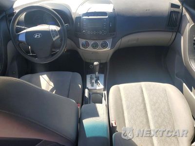 Zdjęcie 8 z 12 samochodu: 2010 HYUNDAI ELANTRA GLS VIN:KMHDU4AD8AU842959 - miniatura
