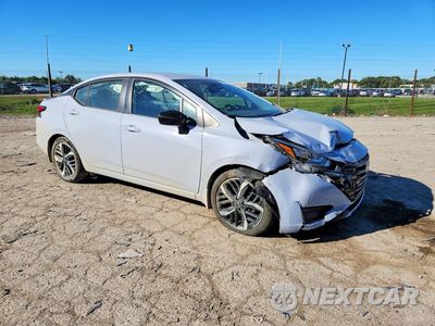 Czwarte zdjęcie samochodu z boku: 2024 NISSAN VERSA SR VIN:3N1CN8FV8RL852146 - miniatura