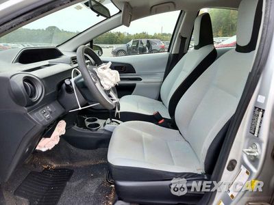 Zdjęcie 7 z 13 samochodu: 2012 TOYOTA PRIUS C ONE VIN:JTDKDTB38C1006066 - miniatura