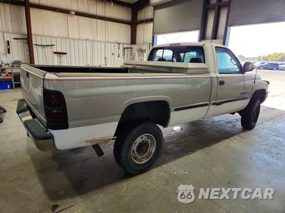 Trzecie zdjęcie samochodu z tyłu: 1998 DODGE RAM 2500 VIN:3B7KF26W5WM225390 - miniatura