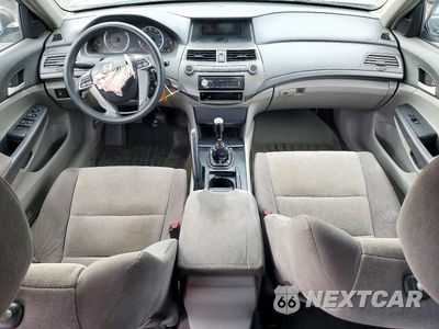 Zdjęcie 8 z 13 samochodu: 2008 HONDA ACCORD LXP VIN:1HGCP25428A045433 - miniatura