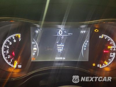 Zdjęcie 9 z 13 samochodu: 2016 JEEP GRAND CHEROKEE LAREDO VIN:1C4RJFAG0GC435774 - miniatura