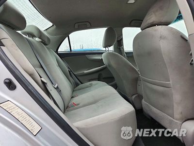 Zdjęcie 10 z 13 samochodu: 2012 TOYOTA COROLLA LE VIN:2T1BU4EE7CC803567 - miniatura