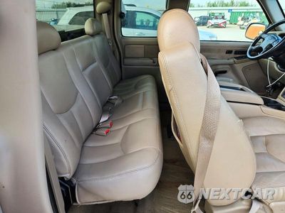 Zdjęcie 10 z 12 samochodu: 2003 CHEVROLET SILVERADO C1500 VIN:1GCEC19T23E220005 - miniatura
