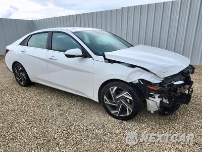 Czwarte zdjęcie samochodu z boku: 2025 HYUNDAI ELANTRA LIMITED VIN:KMHLP4DGXSU996891 - miniatura