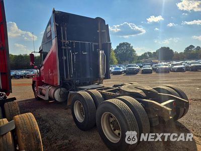 Drugie zdjęcie samochodu z przodu: 2001 FREIGHTLINER C120 SEMI TRUCK VIN:1FUJA3CG21PF24251 - miniatura