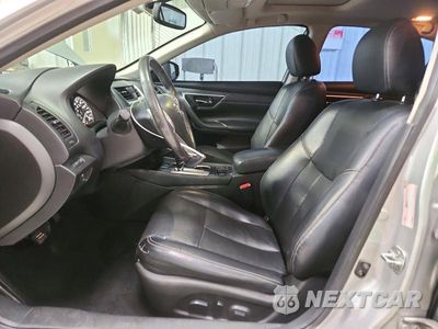 Zdjęcie 7 z 12 samochodu: 2016 NISSAN ALTIMA 2.5 SL VIN:1N4AL3APXGC165223 - miniatura