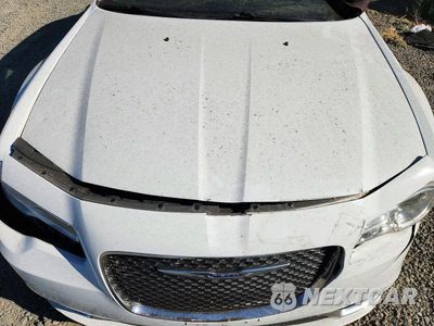 Zdjęcie 11 z 13 samochodu: 2018 CHRYSLER 300 LIMITED VIN:2C3CCAKG2JH168504 - miniatura