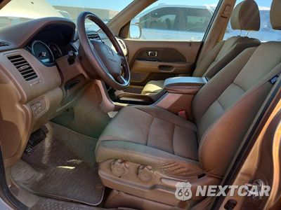 Zdjęcie 7 z 13 samochodu: 2006 HONDA PILOT LX VIN:5FNYF28126B034123 - miniatura