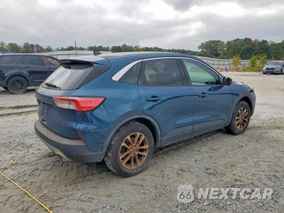Trzecie zdjęcie samochodu z tyłu: 2020 FORD ESCAPE SE VIN:1FMCU9G64LUC75489 - miniatura