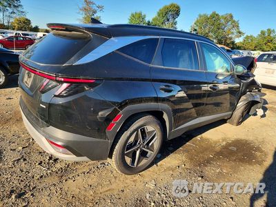 Trzecie zdjęcie samochodu z tyłu: 2025 HYUNDAI TUCSON SEL VIN:5NMJCCDE1SH516129 - miniatura