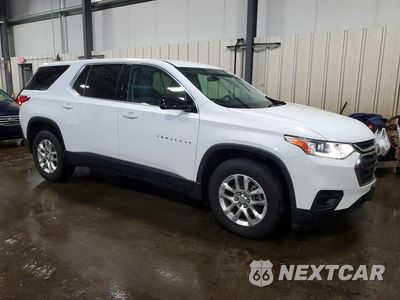 Czwarte zdjęcie samochodu z boku: 2020 CHEVROLET TRAVERSE LS VIN:1GNEVFKW3LJ140626 - miniatura