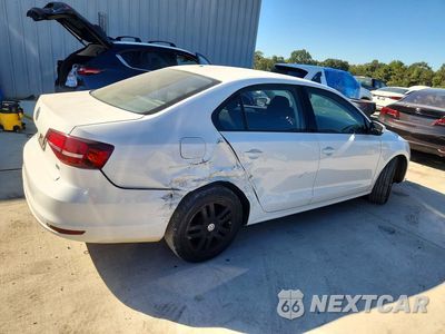 Trzecie zdjęcie samochodu z tyłu: 2018 VOLKSWAGEN JETTA S VIN:3VW2B7AJ9JM210921 - miniatura