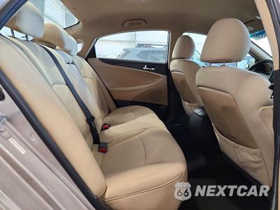 Zdjęcie 10 z 13 samochodu: 2011 HYUNDAI SONATA GLS VIN:5NPEB4AC0BH019475 - miniatura