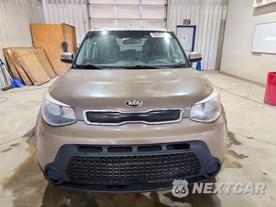 Piąte zdjęcie samochodu w środku: 2014 KIA SOUL + VIN:KNDJP3A57E7034396 - miniatura