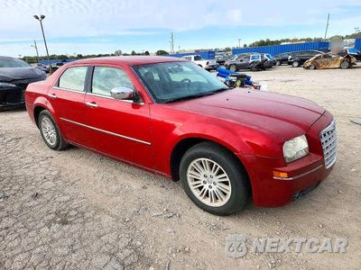 Czwarte zdjęcie samochodu z boku: 2010 CHRYSLER 300 TOURING VIN:2C3CA5CV8AH167240 - miniatura