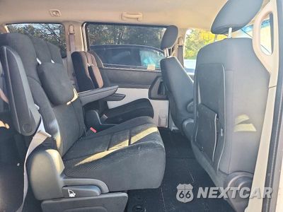 Zdjęcie 11 z 13 samochodu: 2009 DODGE GRAND CARAVAN C/V VIN:2D8HN11E79R685350 - miniatura