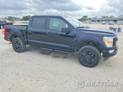 Czwarte zdjęcie samochodu z boku: 2022 FORD F150 SUPERCREW VIN:1FTEW1EP5NFB81956 - miniatura