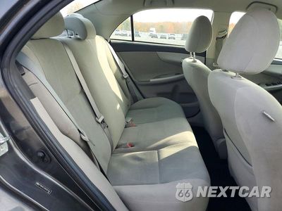 Zdjęcie 10 z 12 samochodu: 2011 TOYOTA COROLLA LE VIN:2T1BU4EE2BC697169 - miniatura