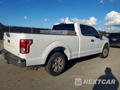 Trzecie zdjęcie samochodu z tyłu: 2016 FORD F150 SUPER CAB VIN:1FTEX1C81GFB45354 - miniatura