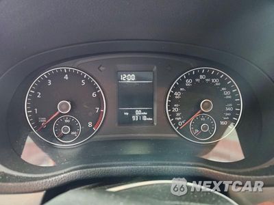 Zdjęcie 9 z 12 samochodu: 2014 VOLKSWAGEN PASSAT VIN:1VWAP7A36EC006311 - miniatura