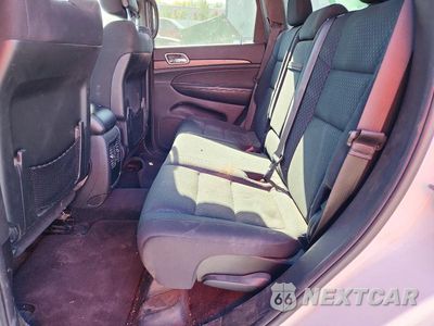 Zdjęcie 11 z 14 samochodu: 2018 JEEP GRAND CHEROKEE LAREDO VIN:1C4RJFAG3JC311019 - miniatura