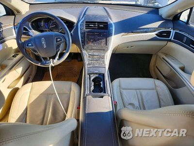 Zdjęcie 8 z 12 samochodu: 2013 LINCOLN MKZ HYBRID VIN:3LN6L2LU0DR801119 - miniatura