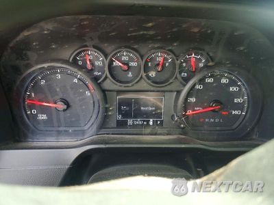 Zdjęcie 9 z 12 samochodu: 2020 CHEVROLET 3500 VIN:1GC4YSEYXLF255972 - miniatura