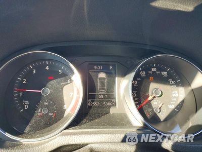 Zdjęcie 9 z 13 samochodu: 2017 VOLKSWAGEN PASSAT SE VIN:1VWBT7A32HC025328 - miniatura