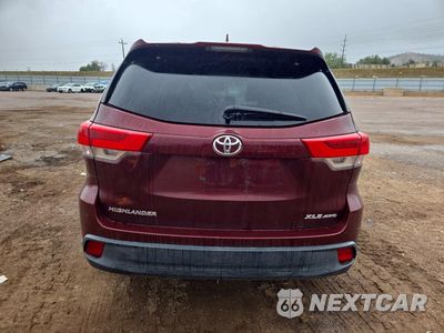 Zdjęcie 6 z 13 samochodu: 2017 TOYOTA HIGHLANDER XLE VIN:5TDJZRFH5HS363267 - miniatura