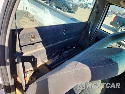 Zdjęcie 10 z 12 samochodu: 2003 FORD F250 SUPER DUTY VIN:1FTNF20L53EB00533 - miniatura