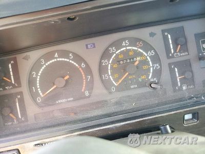 Zdjęcie 9 z 12 samochodu: 1981 TOYOTA CRESSIDA LUXURY VIN:JT2MX62E5B0022502 - miniatura