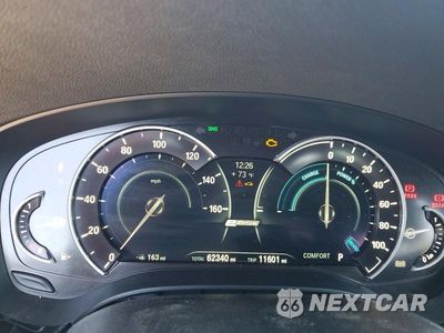 Zdjęcie 9 z 12 samochodu: 2019 BMW 530E VIN:WBAJA9C50KB393077 - miniatura