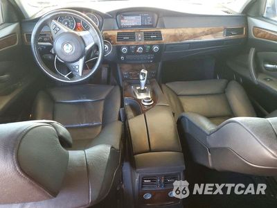 Zdjęcie 8 z 13 samochodu: 2008 BMW 550 I VIN:WBANW53578CT51200 - miniatura