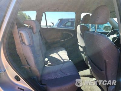 Zdjęcie 11 z 13 samochodu: 2008 TOYOTA RAV4 BASE VIN:JTMZD33VX85111125 - miniatura