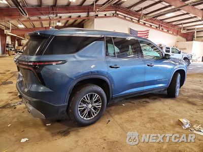 Trzecie zdjęcie samochodu z tyłu: 2026 CHEVROLET TRAVERSE LT VIN:1GNEVGKS3TJ272031 - miniatura