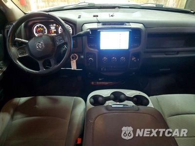 Zdjęcie 8 z 13 samochodu: 2013 RAM 1500 ST VIN:1C6RR7FT5DS563411 - miniatura