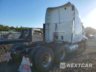 Trzecie zdjęcie samochodu z tyłu: 2022 PETERBILT 579 SEMI TRUCK VIN:1XPBD49X3ND788677 - miniatura