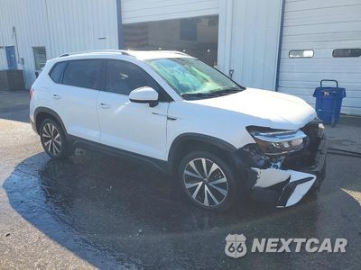 Czwarte zdjęcie samochodu z boku: 2022 VOLKSWAGEN TAOS SE VIN:3VVRX7B27NM088898 - miniatura