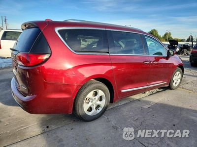 Trzecie zdjęcie samochodu z tyłu: 2018 CHRYSLER PACIFICA HYBRID TOURING L VIN:2C4RC1L77JR124867 - miniatura