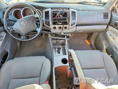 Zdjęcie 8 z 13 samochodu: 2010 TOYOTA TACOMA V6 VIN:5TEUU4EN9AZ684064 - miniatura